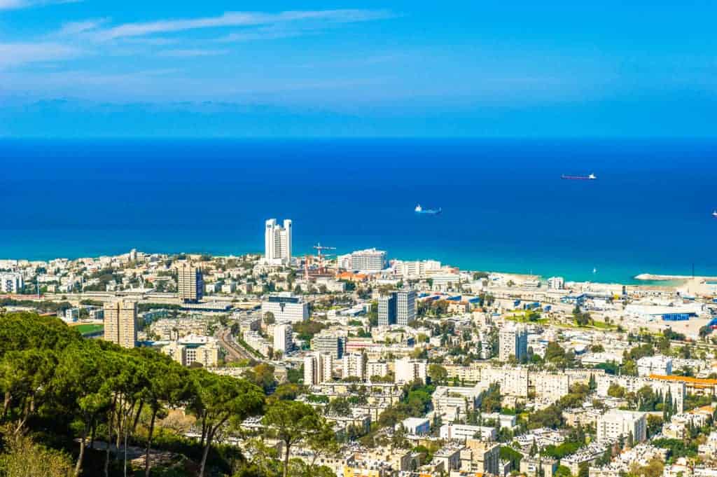 איך מאתרים מבצעים על מלונות בחיפה והסביבה