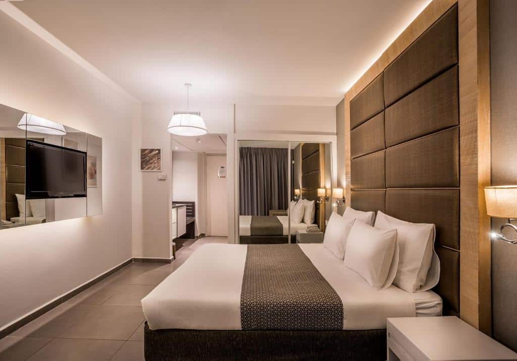 חדרים במלון אסטרל נירוונה קלאב